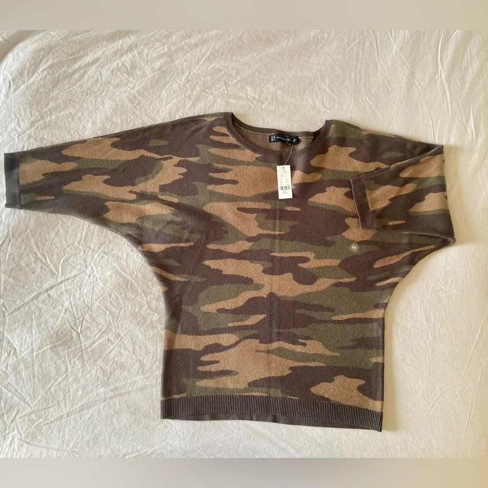 Brand New Camo sweater by New York & Company - Picture 2 of 4
